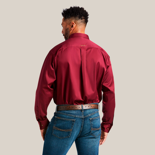 MNS SOLID TWILL CLSSC LS SHRT BURGUNDY 10012635