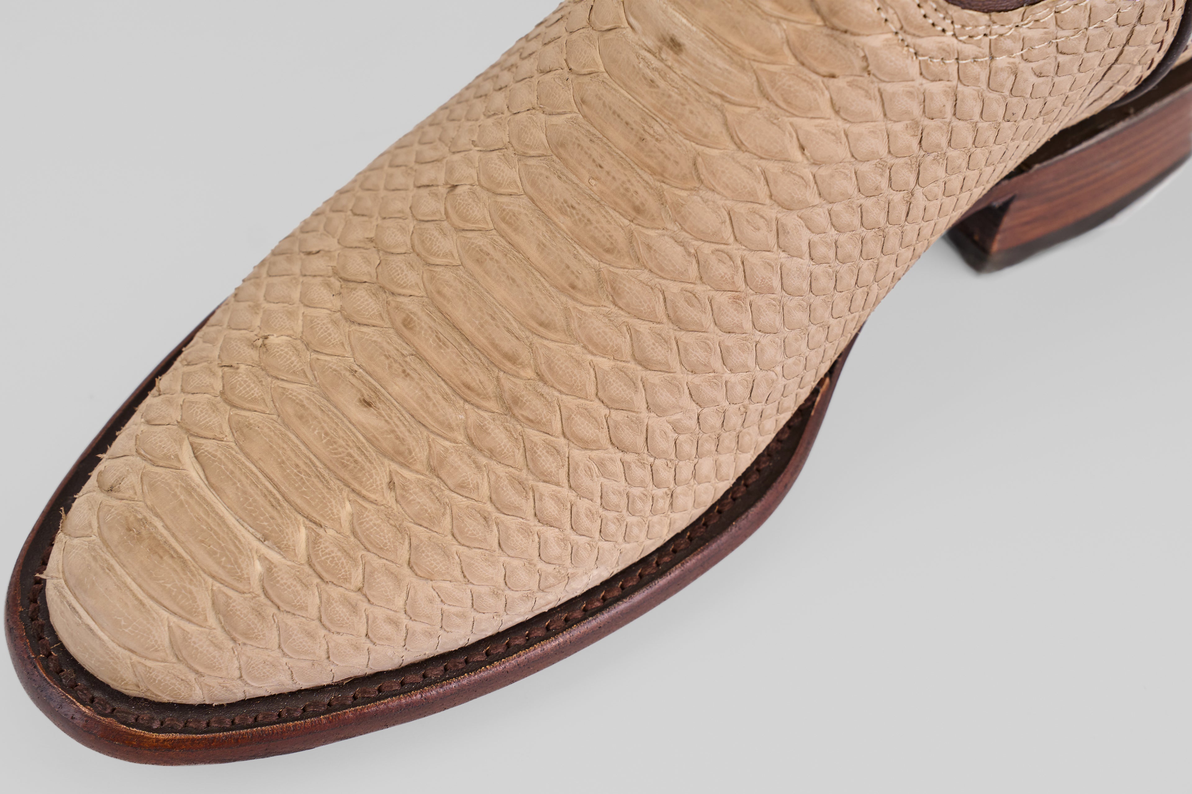 Tanner Python Boots - Cappuccino - Roper Toe (PN240)